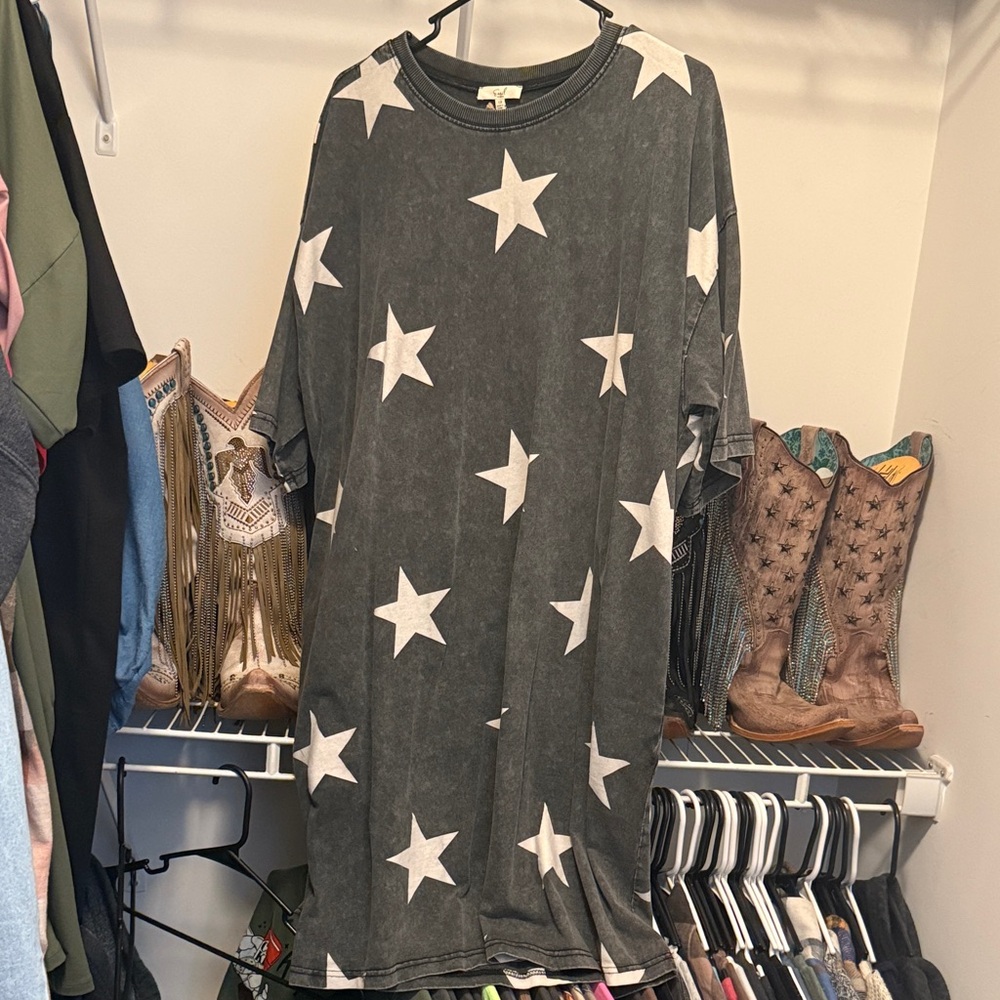 Easel star t shirt dress